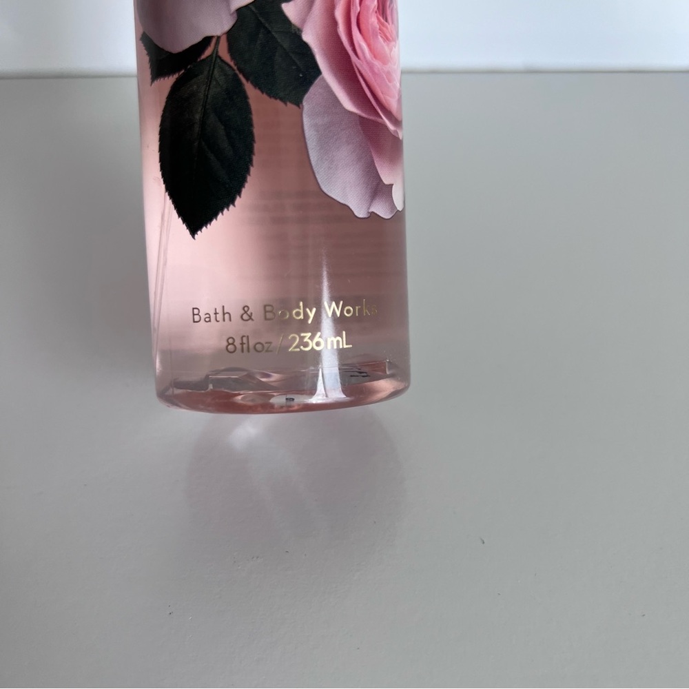 Bath & Body Works Rose Fine Fragrance Mist - Picture 2 of 6